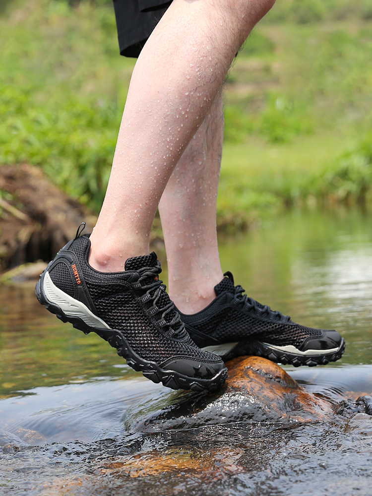 Humtto Outdoor Walking Shoes M - Reflective Night Running Shoes review and price